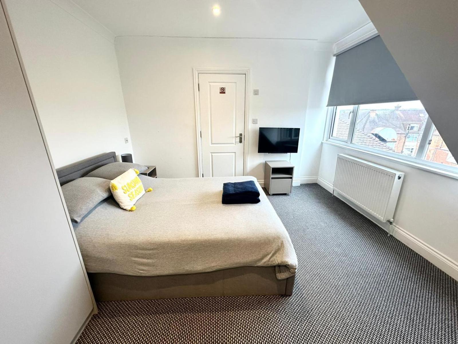Stylish Modern, Private Apartment,15 Mins To Central London Hendon Exterior foto